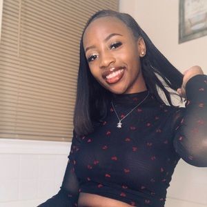 Meet your Posher, Kaitlyn